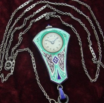 Ladies’ 1900 Misc. Swiss Pendant Watch