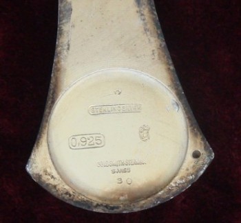 Ladies’ 1900 Misc. Swiss Pendant Watch