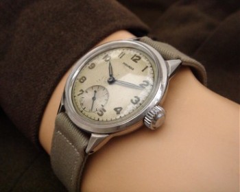 Men’s 1940 Movado Military Watch in Stainless