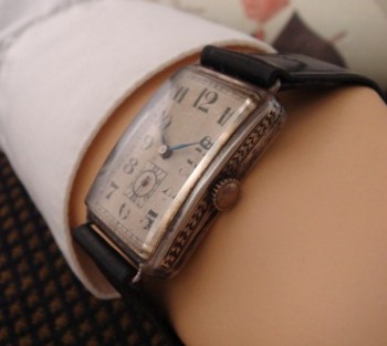 Men’s 1926 Zenith Oversized Case in Sterling Silver