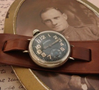 Men’s 1915 Illinois Trench Watch w/ Black Dial