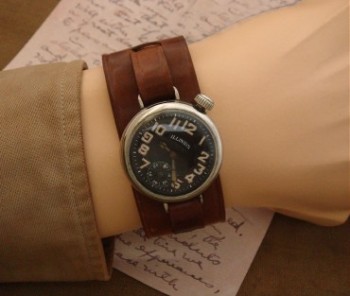 Men’s 1915 Illinois Trench Watch w/ Black Dial