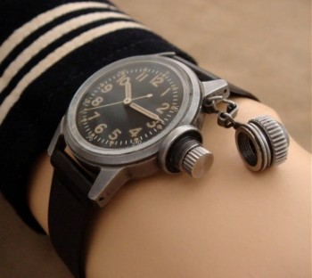 Men’s 1951 Elgin UDT ‘Frogman’ Canteen Military Dive Watch