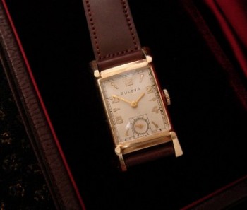 Men’s 1947 Bulova Dress Watch w/Presentation Box