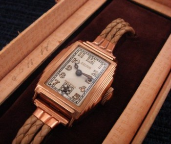 Men’s 1933 Kelton Dress Wristwatch