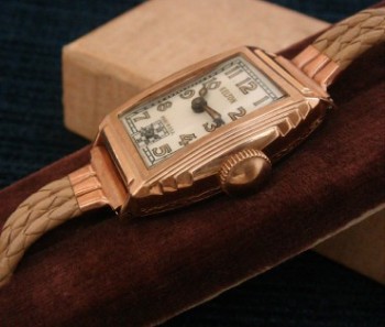 Men’s 1933 Kelton Dress Wristwatch