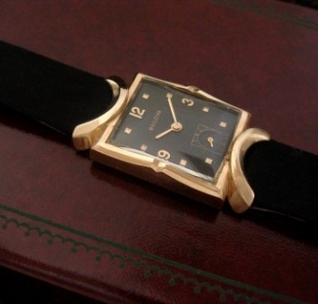 Men’s 1953 Bulova Dress Watch in 14k Gold
