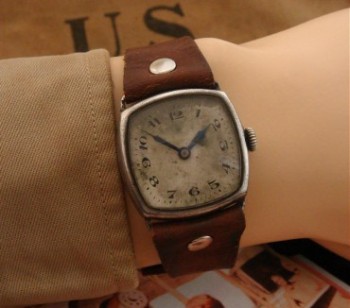Men’s 1918 AEF/Air Service Engraved Wristwatch