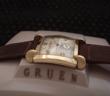 Men’s 1953 Gruen Curvex with Disc Lugs