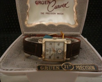 Men’s 1953 Gruen Curvex with Disc Lugs