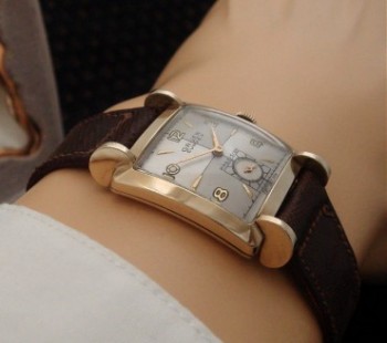 Men’s 1953 Gruen Curvex with Disc Lugs