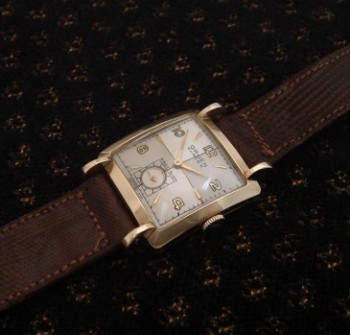 Men’s 1953 Gruen Curvex with Disc Lugs