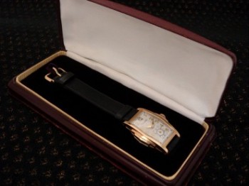 Men’s 1933 Bulova Dress Wristwatch