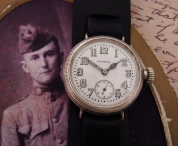 Men’s 1915 Waltham Wire Lug Trench Watch