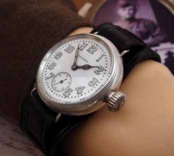 Men’s 1915 Waltham Wire Lug Trench Watch