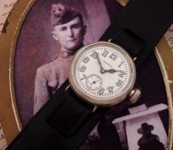 Men’s 1915 Waltham Wire Lug Trench Watch