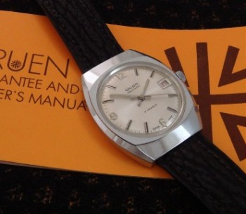 Men’s 1964 Gruen Stainless Watch w/Box, Papers