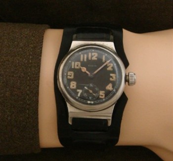Men’s 1919 Elgin Trench Watch w/Black Dial