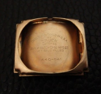 Men’s 1940 Gruen ‘Bat Wing’ Curvex Watch