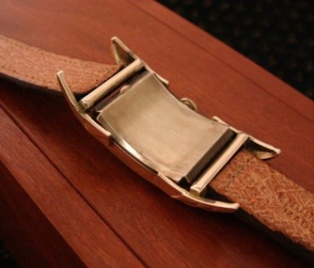 Men’s 1940 Gruen ‘Bat Wing’ Curvex Watch
