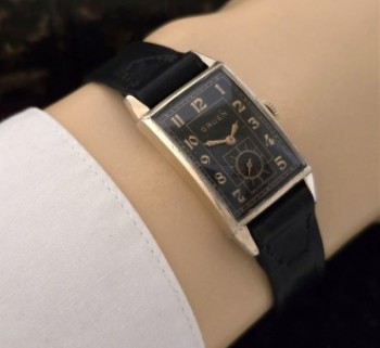 Men’s 1939 Gruen Dress Watch w/Black Dial