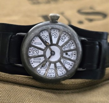 Men’s 1919 Hamilton Rare Trench Watch w/Shrapnel Guard