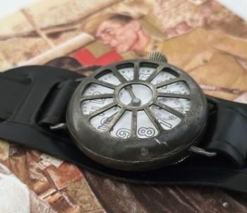 Men’s 1919 Hamilton Rare Trench Watch w/Shrapnel Guard