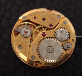 Men’s 1972 Bulova Dior White Gold & Diamonds Watch