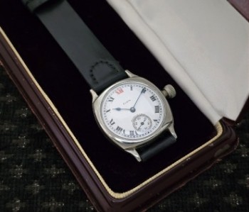 Men’s 1928 Elgin Dress Watch w/Roman Numerals