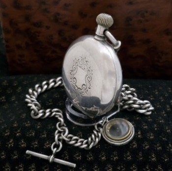 Men’s 1902 Illinois Hunter Case Pocket Watch w/Chain